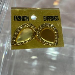 Studs in golden brand new